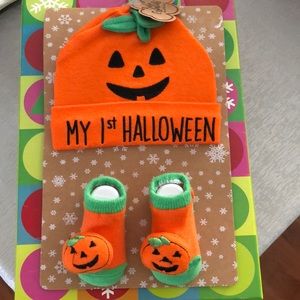 Baby Hat and sock set